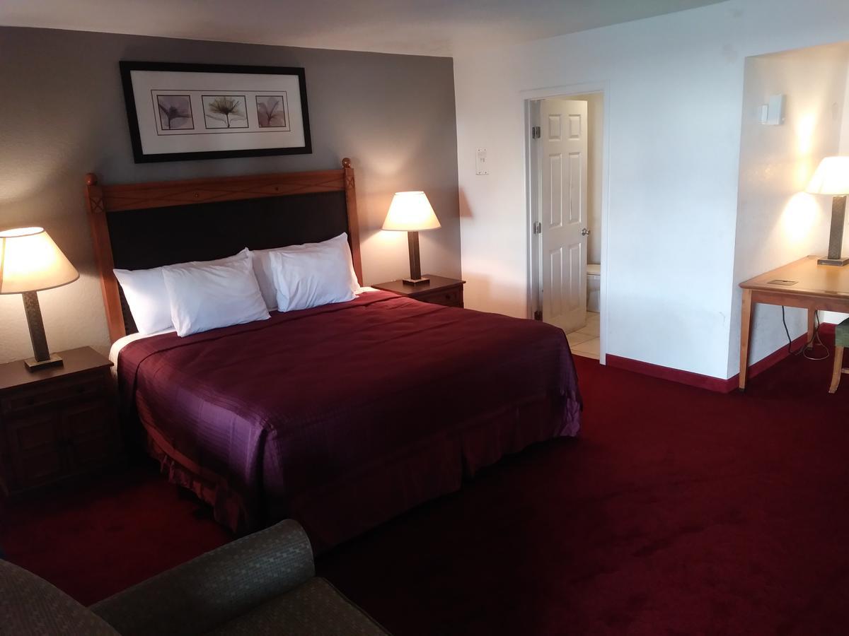 Western Airport/downtown Hotel *